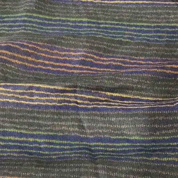 Neeru Kumar Silk Scarf - Picture 4 of 5